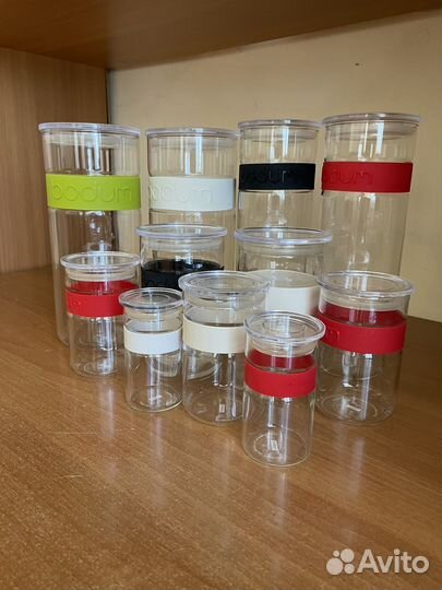 Стеклянные емкости для сыпучих материалов