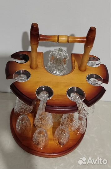 Набор рюмочек с графином на подставке