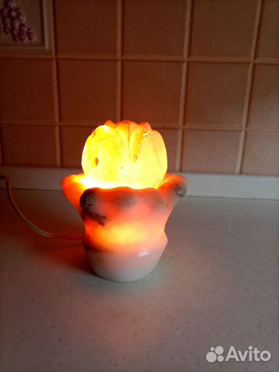 Светильник настольный 