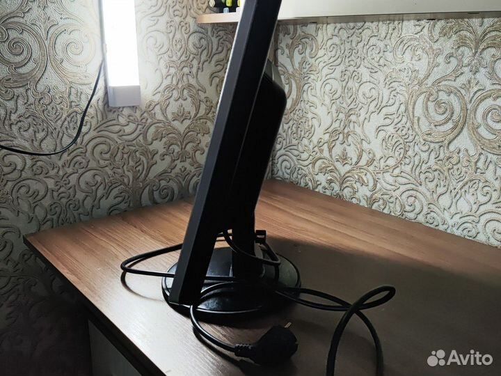 Монитор для компьютера