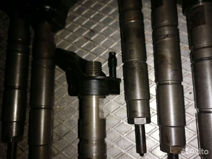 Форсунка топливная A6420700587