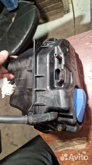 Расширительный бачок Audi Q7