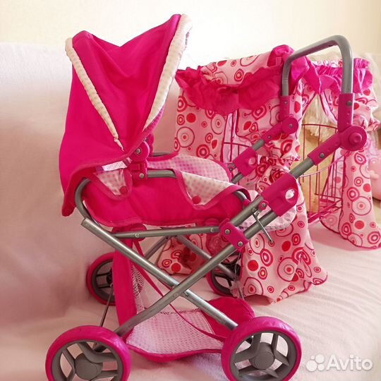 Коляска для кукол и кроватка