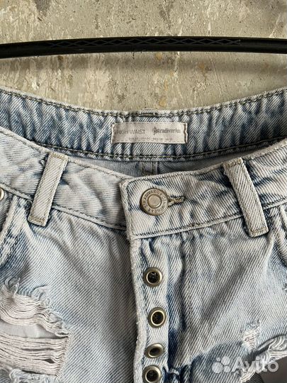 Шорты рваные