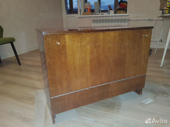 Продам тумбу