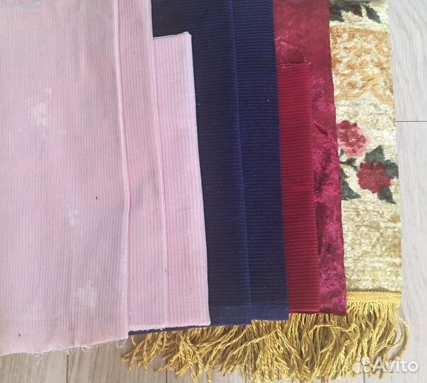 Лот винтажных лоскутов тканей