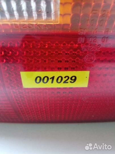 Фонарь задний правый Ford Escort 4