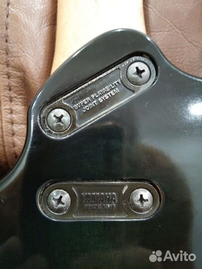 Электрогитара yamaha 611J