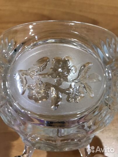 Конфетница хрустальная