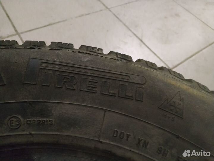 Pirelli Winter Carving 225/60 R16