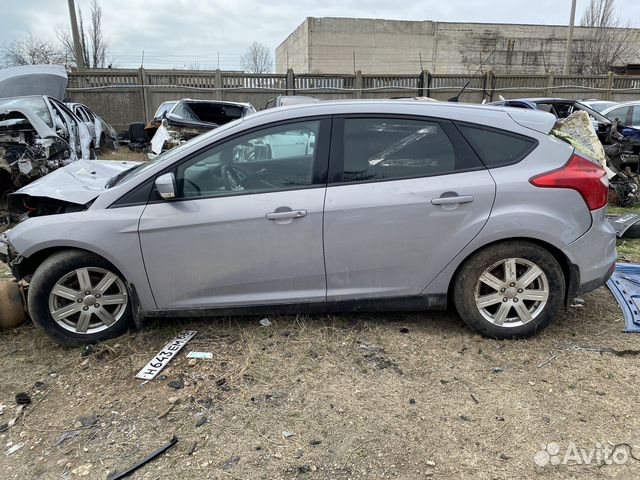 Дверь передняя задняя левая правая Ford Focus 3