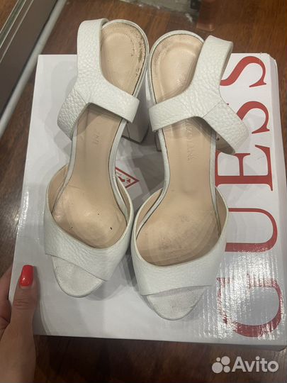 Босоножки женские