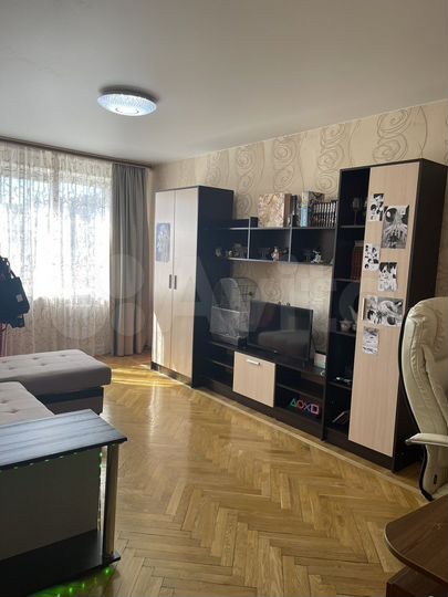 2-к. квартира, 55 м², 8/9 эт.