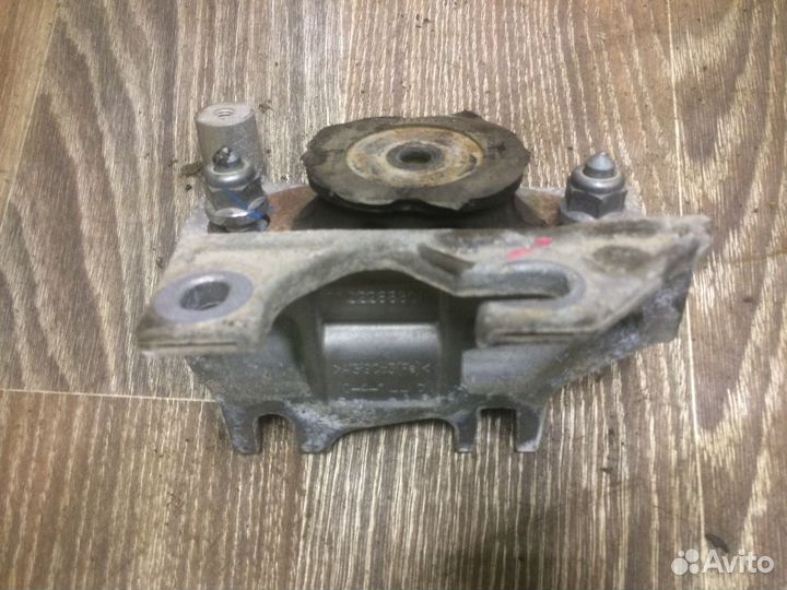 Опора двигателя, кпп Renault, LADA