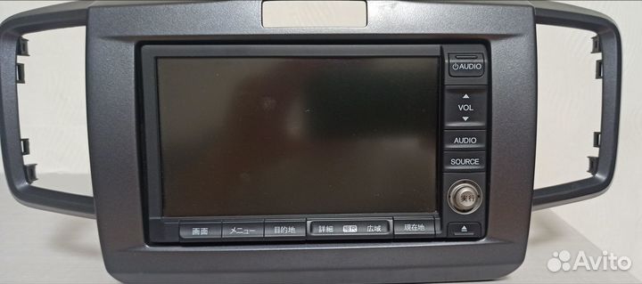 Продам магнитолу на Хонда Фрид