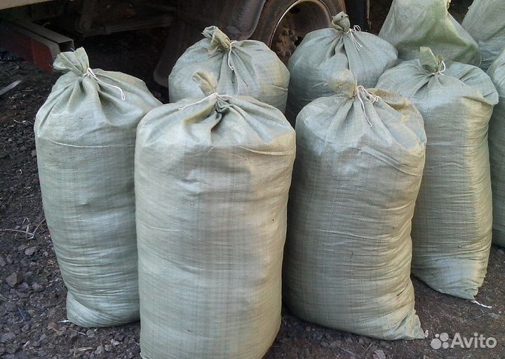 Навоз в мешках