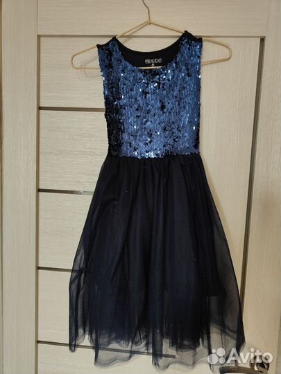 Платье на девочку