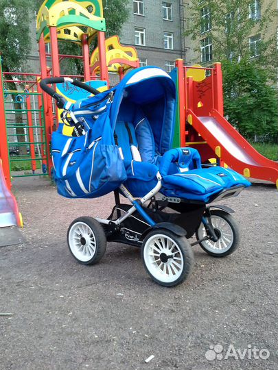 Прогулочная коляска