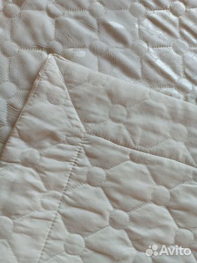 Покрывало на кровать