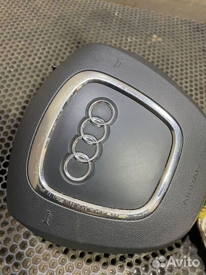 Подушка безопасности водителя Audi Q5 8R