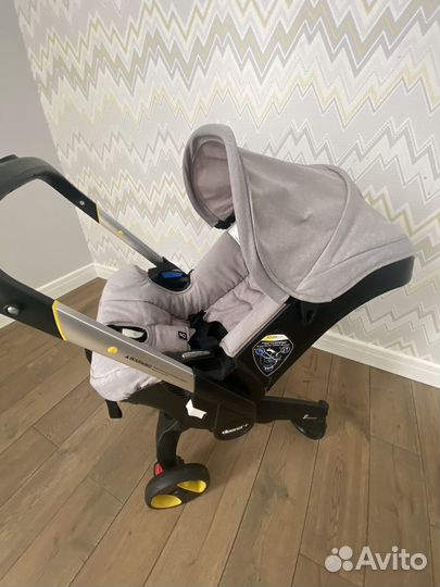 Коляска doona