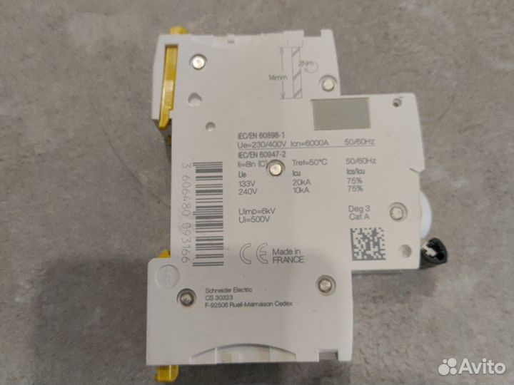 Автомат Schneider 25 A