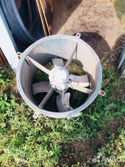 Электровентилятор для сельхоз и пром помещений