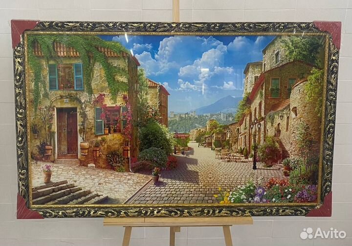 Картина в узорчатой раме