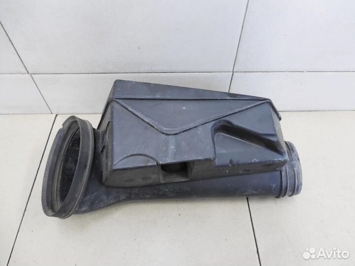 Резонатор воздушного фильтра Duster 2012