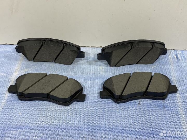 Тормозные колодки Kia RIO 4