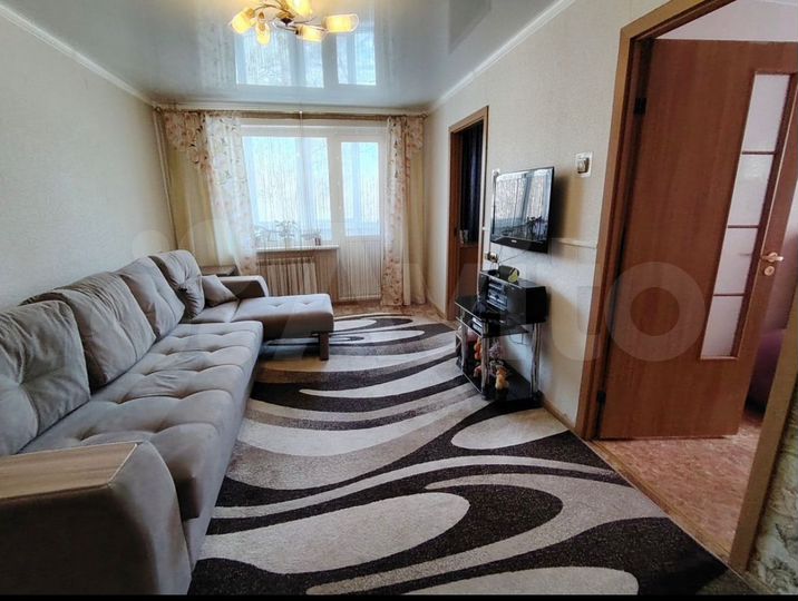 4-к. квартира, 61 м², 2/5 эт.