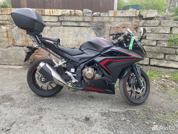 Мотоцыкл Honda CBR400 R ABS