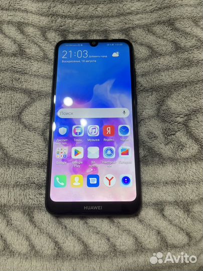 HUAWEI Y6 (2019), 2/32 ГБ