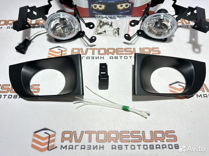 Противотуманные фары Toyota Probox 2002-2014