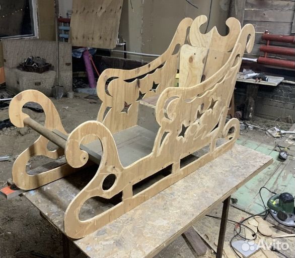 Сани Деда Мороза декоративные