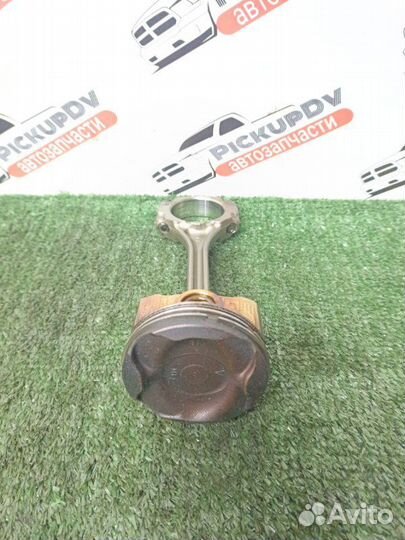 Поршень Toyota Vitz NSP130 1nrfe