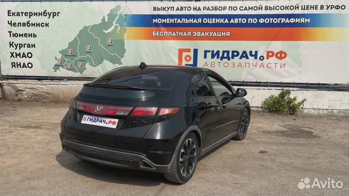 Лента крепления бензобака Honda Civic (5D) 17521-SMG-E00