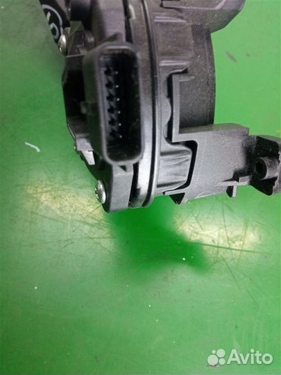 Педаль газа Renault Clio CR