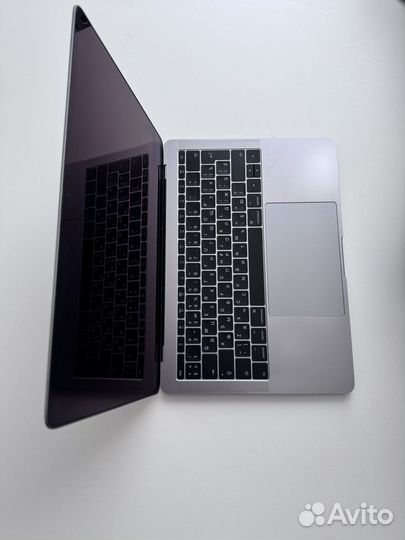 Apple MacBook Pro 13 2017