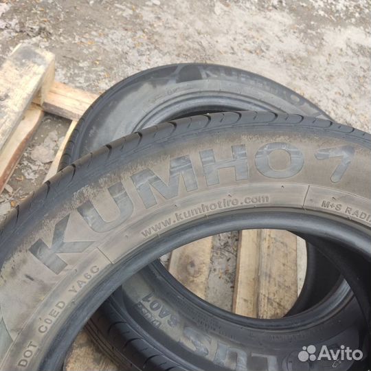 Kumho Solus SA01 Plus 215/60 R17 96H