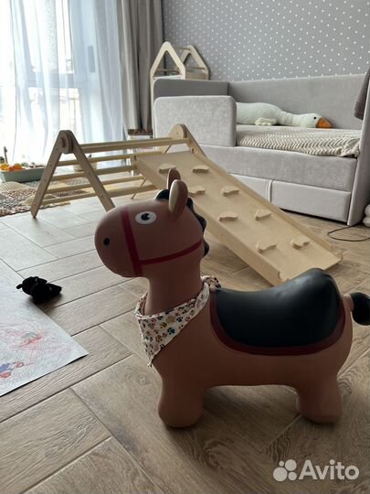 Игрушка прыгун