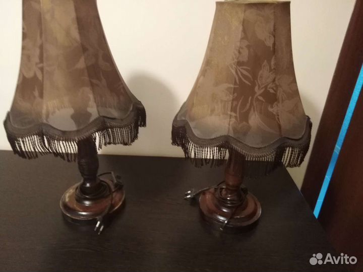 Лампа настольная