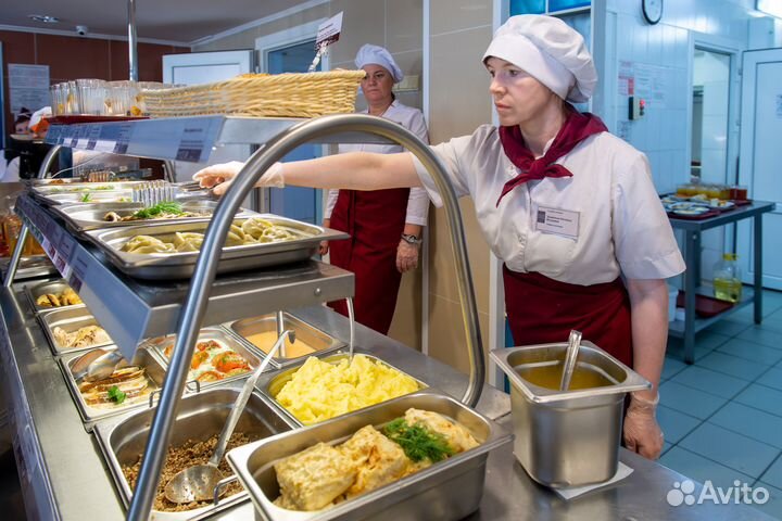 Помощник на кухне в магазине Котельники