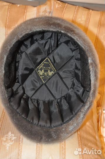 Мужской головной убор