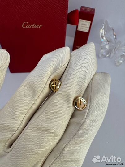 Золотые пусеты Cartier