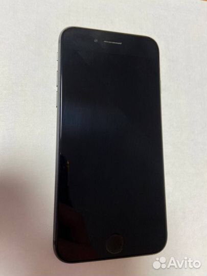 iPhone 8, 64 ГБ