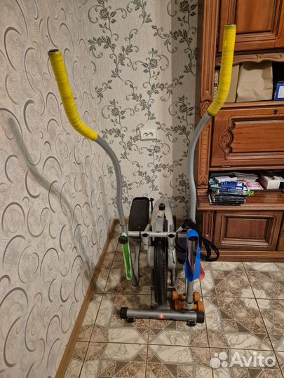 Эллиптический тренажер