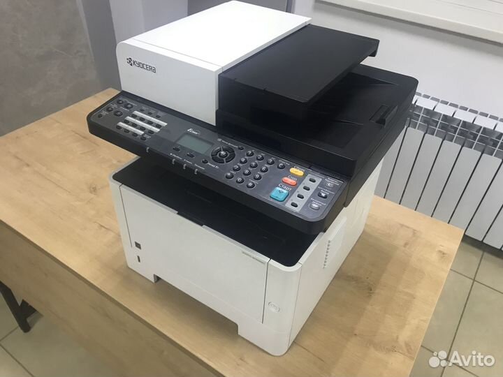 Лезерное мфу kyocera m2040dn
