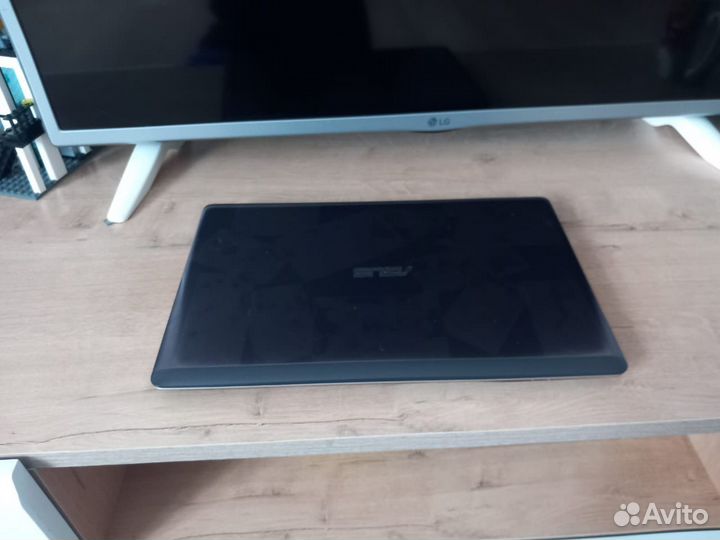 Ноутбук asus vivobook