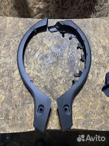 Обшивка петли багажника mercedes benz w202